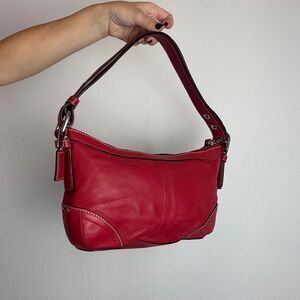 Coach Vintage Y2K Soho Red Leather Convertible Shoulder Bag F12322